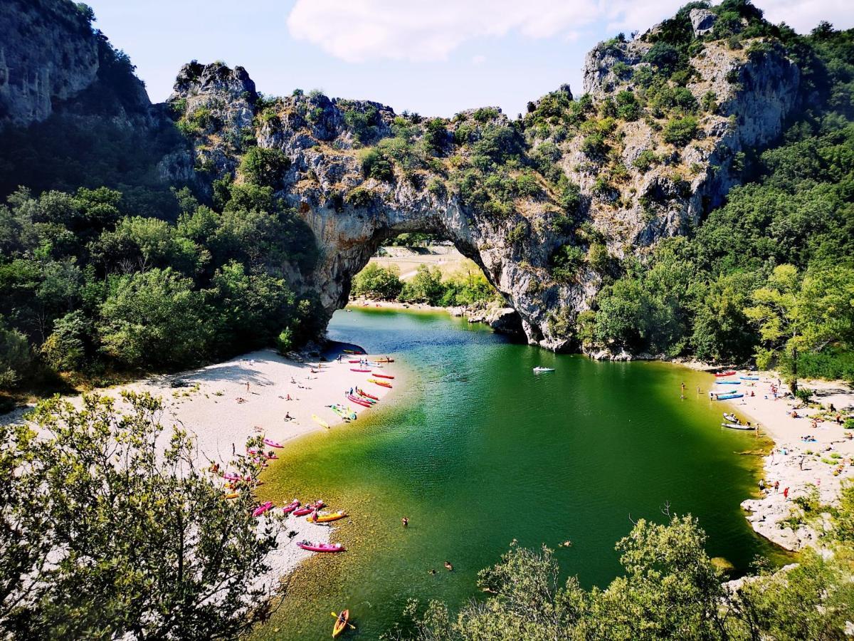 Domaine De L Astic Villa Vallon-Pont-dʼArc Dış mekan fotoğraf